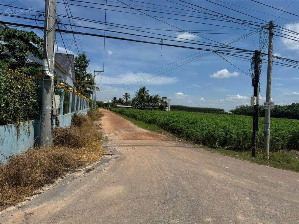 Chính chủ bán đất sẵn sổ 2 mặt tiền hương lộ 4 duy nhất