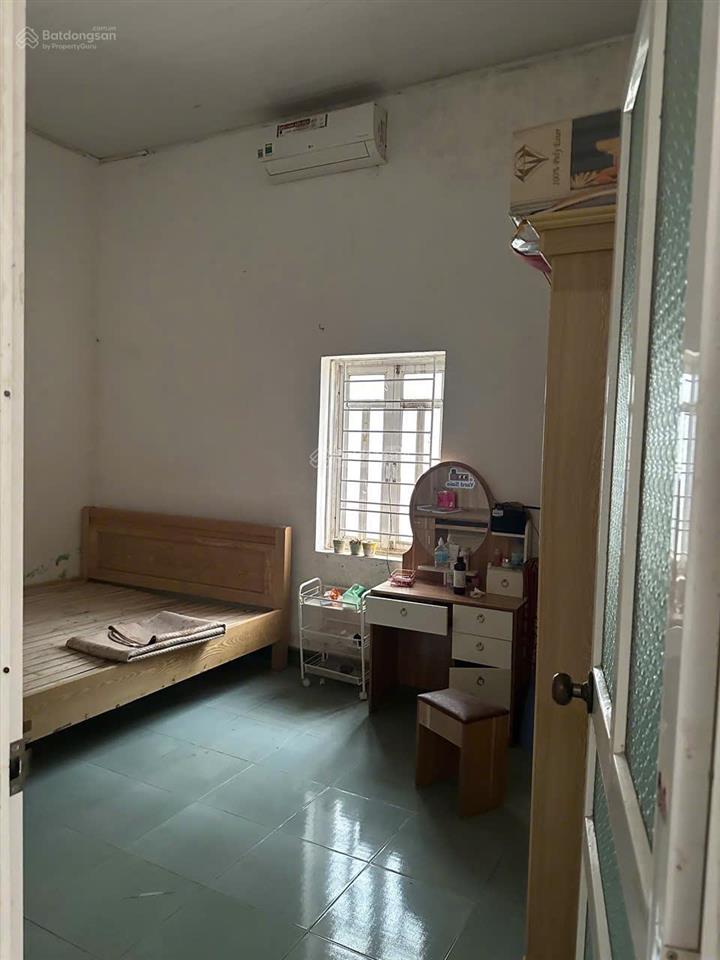 Chính chủ bán đất kèm nhà giá tốt mặt tiền đường 420bình yên