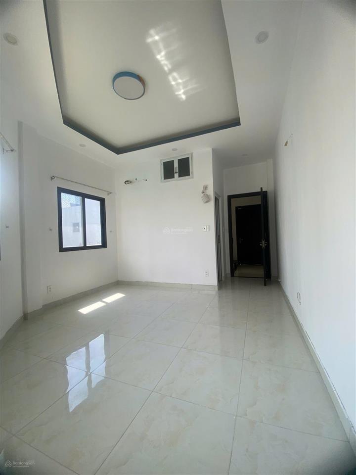 Chính chủ bán nhà lô góc 3mt giá tốt khu vực bình tân