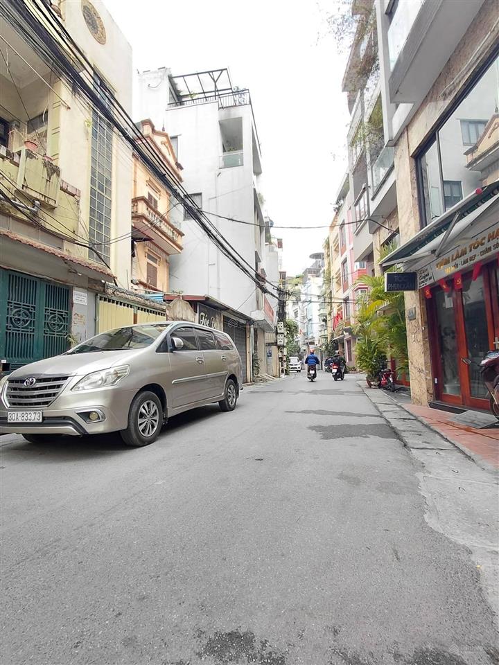 Bán mặt phố yên lạc , hai bà trưng .dt 35m2 5t mặt tiền 6m giá 15,5tỷ  0383 426 ***thu phương