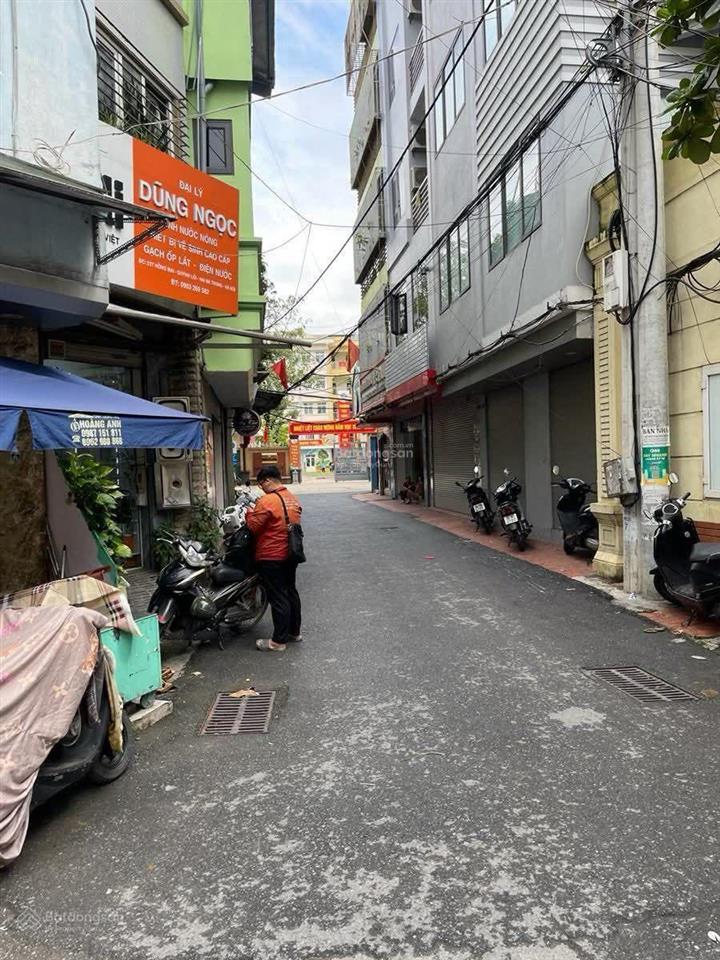 Bán nhà chùa quỳnh, hai bà trưng. dt 257m2 1t mặt tiền 14m giá 40 tỷ.  0383 426 *** thu phương