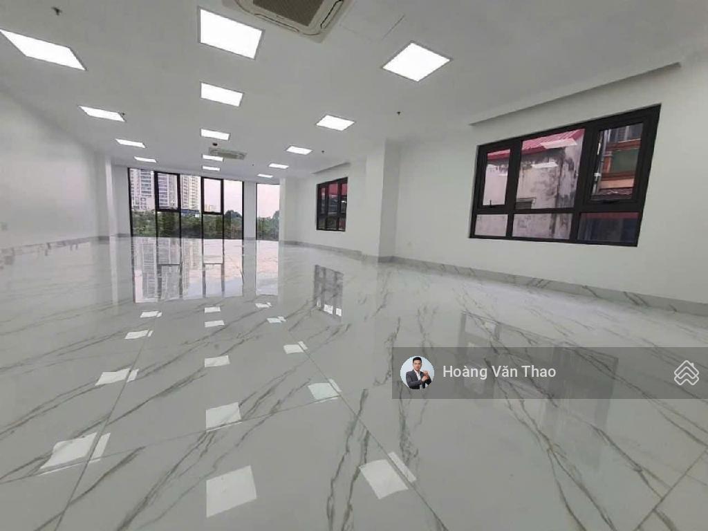 Tòa căn hộ dv 10 tầng hoàng quốc việt 85m2, mt 6,5m  51tỷ. doanh thu 2,5 tỷ/năm  ôtô dừng đỗ 24/7