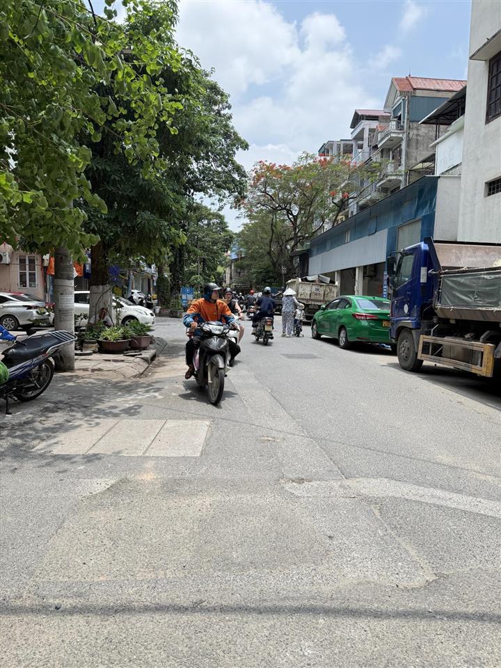 Siêu hiếm  nhà phân lô vĩnh phúc 3 ô tô tránh  kinh doanh đa dạng kết hợp ở  khu phân lô cán bộ