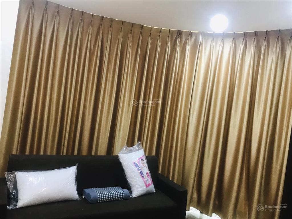 Cho thuê văn phòng tại lê văn tám, 120m2, mặt tiền 12m