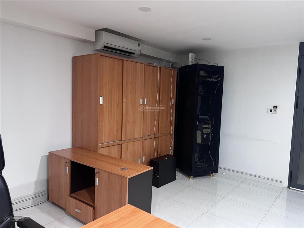 Văn phòng sạch 200m2, tân định, hẻm 6m