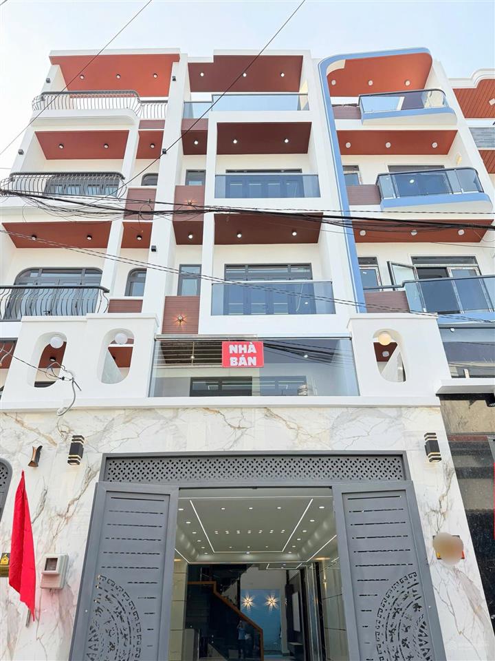 Diện tích siêu khùng (4m x 22m)  vừa ở + làm nghề  đường thông 7m  có ô chừa thang máy 450 kg