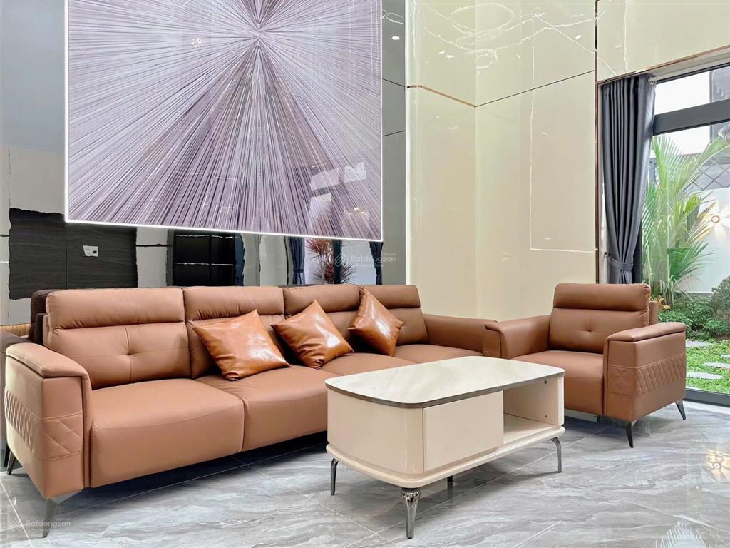 Nhà phố có sân vườn cực chill  4m x 20m  đường nhựa 8m thông bàn cờ  kdc an ninh, dân trí cao