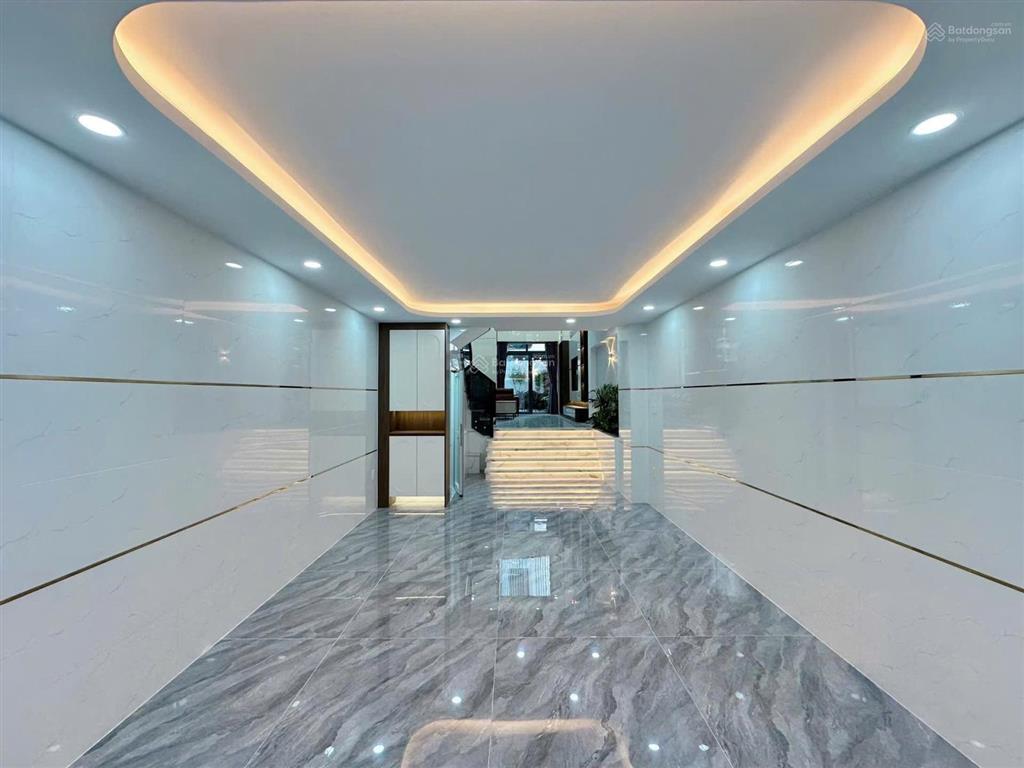 Nhà phố có sân vườn cực chill  4m x 20m  đường nhựa 8m thông bàn cờ  kdc an ninh, dân trí cao