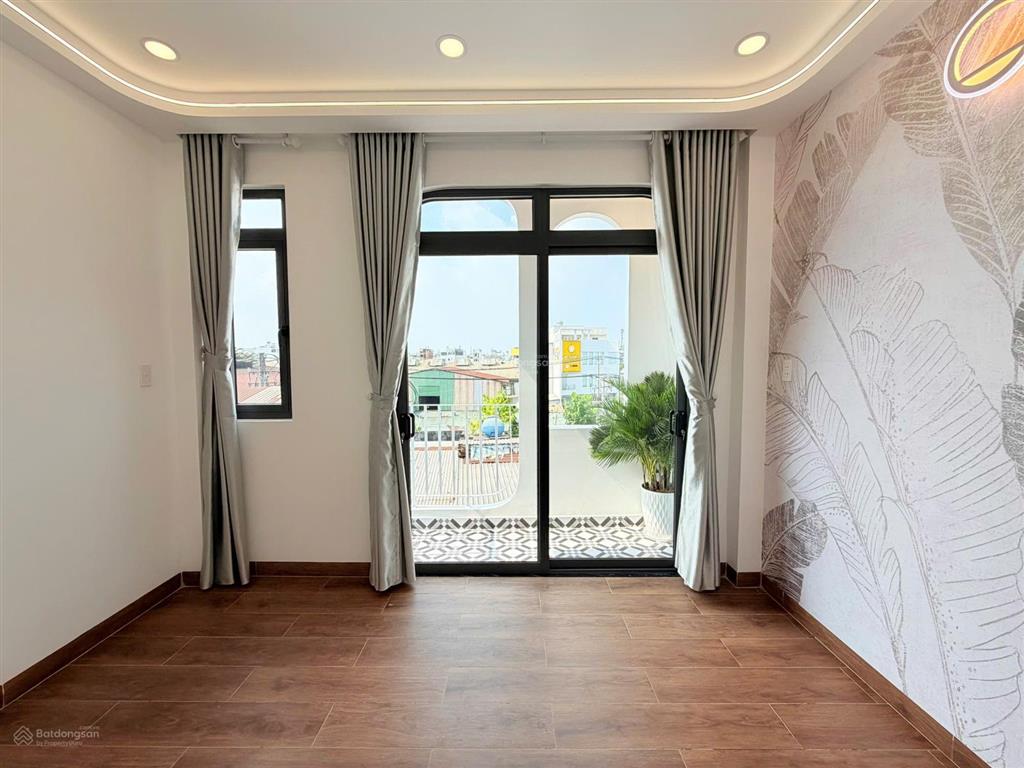 Cách mặt tiền hương lộ 2 đúng 10 bước chân  nhà hiện đại full nội thất  vị trí trung tâm