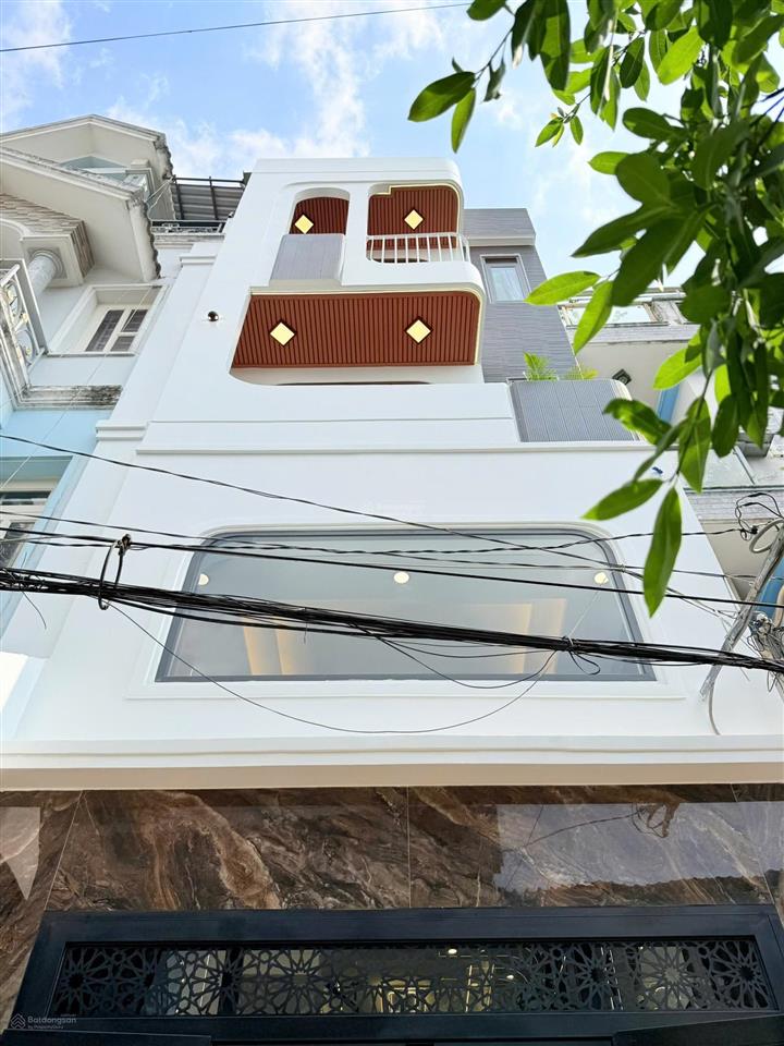 Cách mặt tiền hương lộ 2 đúng 10 bước chân  nhà hiện đại full nội thất  vị trí trung tâm