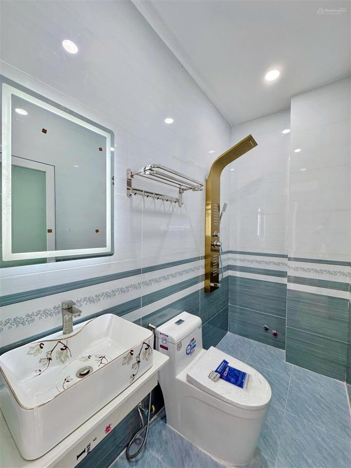Giáp q.tân phú  cách nguyễn sơn, lê thúc hoạch tầm 300m  full nội thất  54m2  đường oto đậu cửa