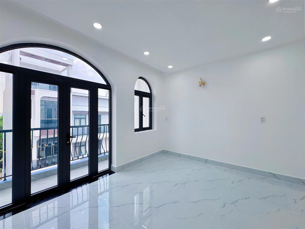 Nhà phố xây mới  cuối đ. tân kỳ tân quý  đường trước nhà 12m  đồng bộ, cao tầng (điện, nước âm)