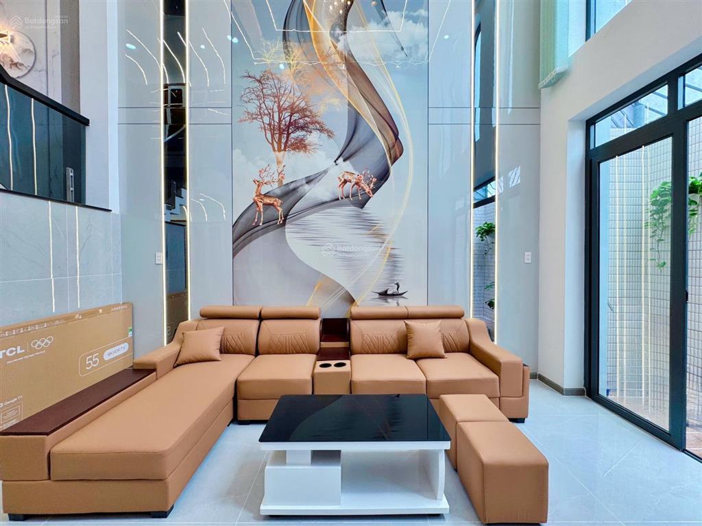 Đáng sống  kdc đông bộ  đường trước nhà 20m thông  1 lửng 4 lầu (6pn, 7nvs)  hương lộ 2 nối dài