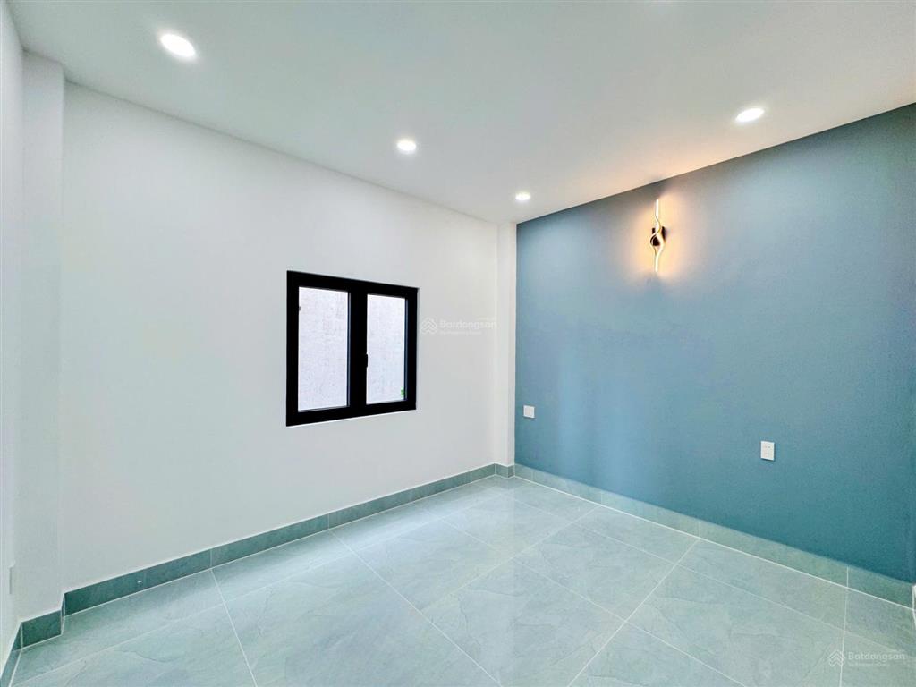 Hiếm có  căn nhà phố khu đồng bộ cách tttm aeon tân phú 500m di chuyển  4m x 14m  đường nhựa 7m