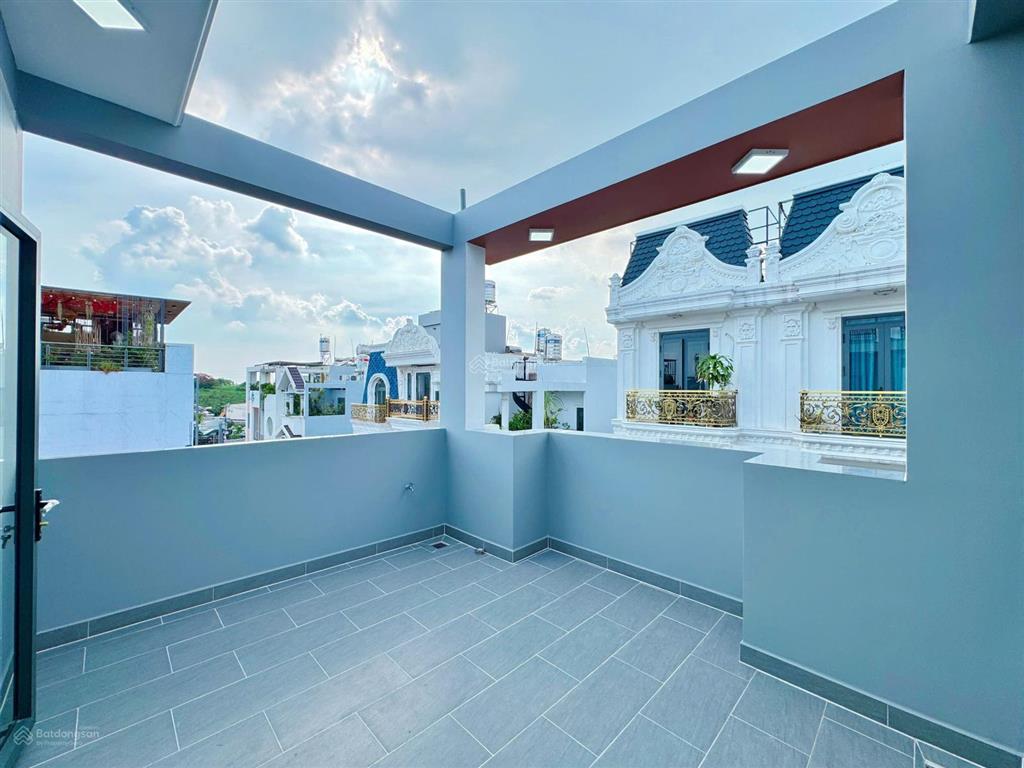 Hiếm có  căn nhà phố khu đồng bộ cách tttm aeon tân phú 500m di chuyển  4m x 14m  đường nhựa 7m