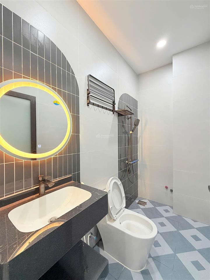 Nhà xây mới đường hương lộ 2 giáp ngã tư bốn xã (đoạn 2 chiều)  đường trước nhà 7m thông  56m2