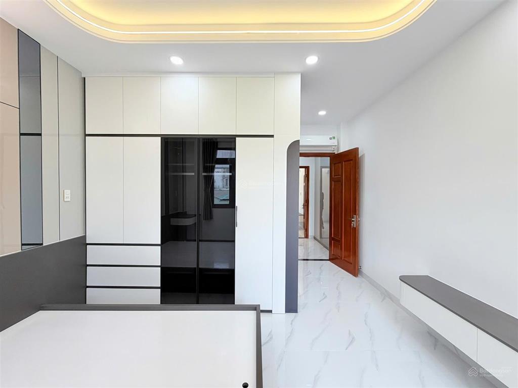 Nhà xây mới đường hương lộ 2 giáp ngã tư bốn xã (đoạn 2 chiều)  đường trước nhà 7m thông  56m2