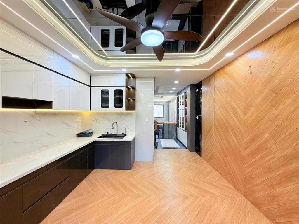 Nhà xây mới đường hương lộ 2 giáp ngã tư bốn xã (đoạn 2 chiều)  đường trước nhà 7m thông  56m2