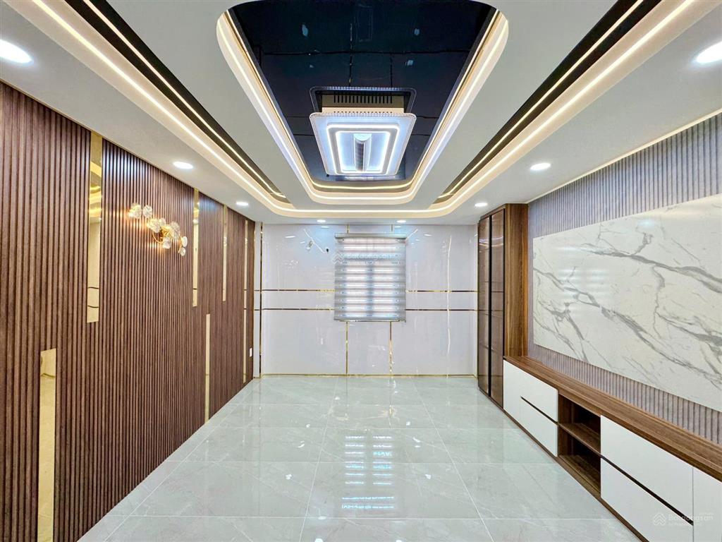 Vị trí mở văn phòng đại diện, spa, kdc đồng bộ, an ninh  4m x 18m  đường 8m thông  full nội thất