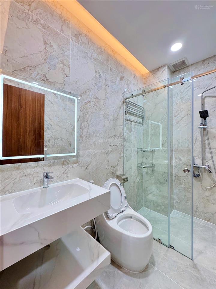 Vị trí mở văn phòng đại diện, spa, kdc đồng bộ, an ninh  4m x 18m  đường 8m thông  full nội thất