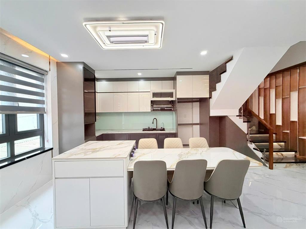Bán nhà riêng tại hương lộ 2, giá cực chất, 50m2, 4pn, 5wc, ngang 5m dài 10m