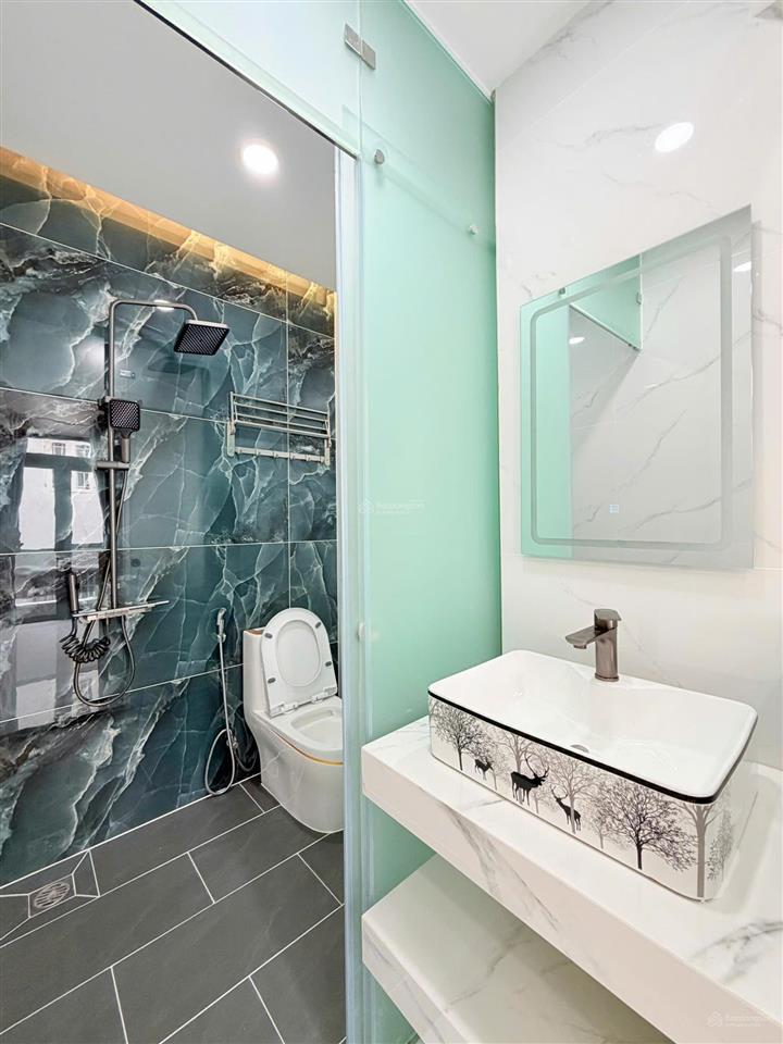 Bán nhà riêng tại hương lộ 2, giá cực chất, 50m2, 4pn, 5wc, ngang 5m dài 10m