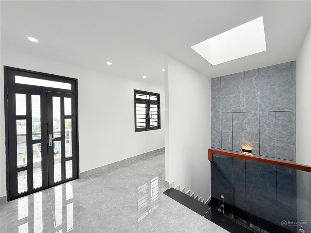 Bán nhà riêng tại hương lộ 2, giá cực chất, 50m2, 4pn, 5wc, ngang 5m dài 10m