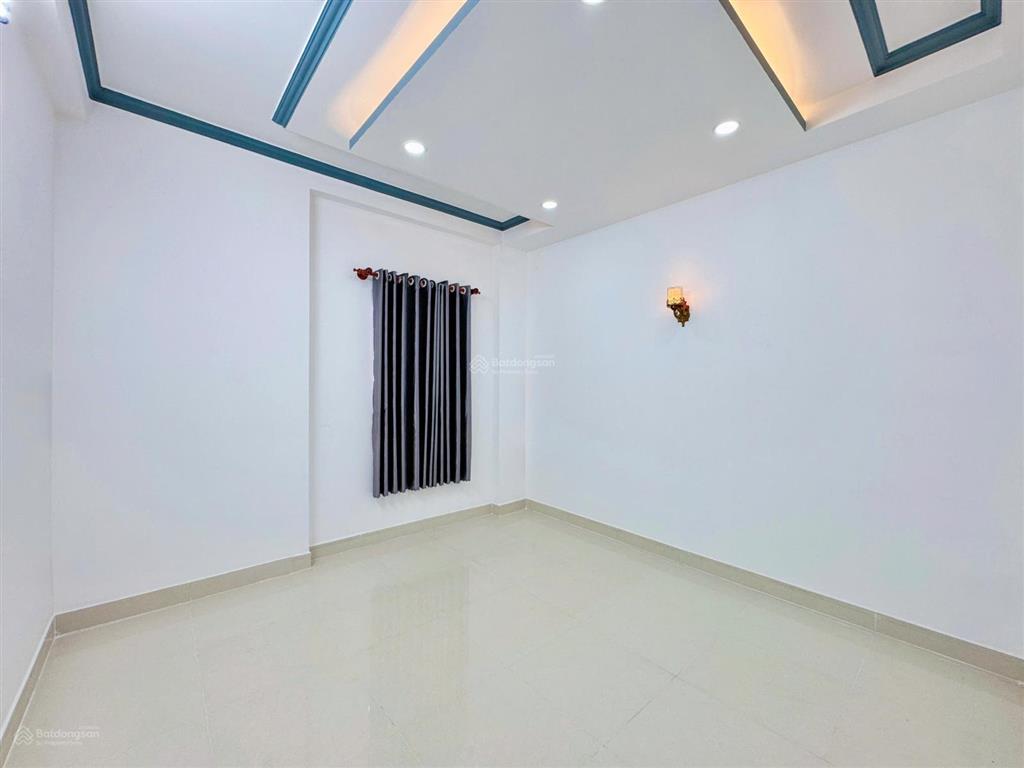 Bán nhà riêng tại liên khu 45, 64m2, giá tốt, view đẹp, 4m x 16m  vị trí đường thông