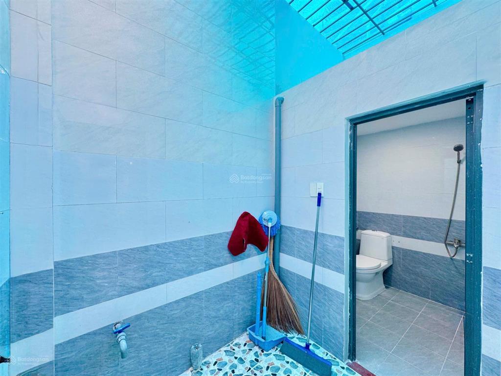 Bán nhà riêng tại liên khu 45, 64m2, giá tốt, view đẹp, 4m x 16m  vị trí đường thông