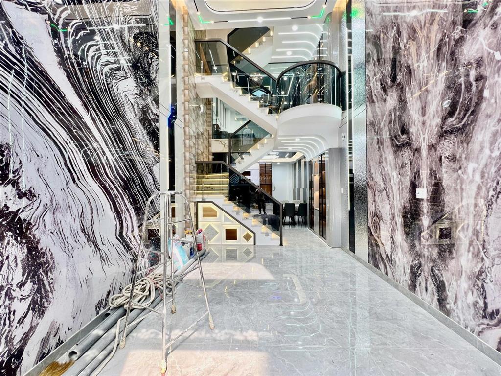 Bán nhà riêng tại lê văn quới, 50m2, giá cực chất, đường trước nhà 7m  cách mặt tiền lvq 50m