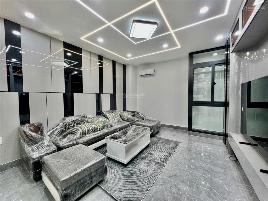 Bán nhà riêng tại lê văn quới, 50m2, giá cực chất, đường trước nhà 7m  cách mặt tiền lvq 50m