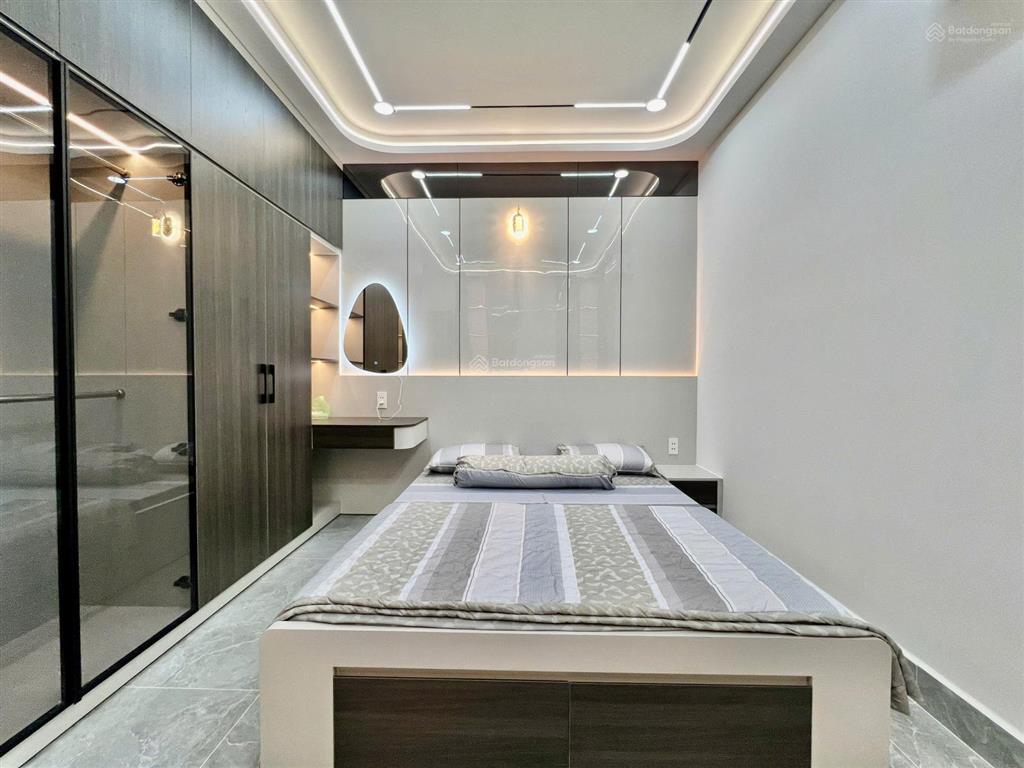 Bán nhà riêng tại lê văn quới, 50m2, giá cực chất, đường trước nhà 7m  cách mặt tiền lvq 50m