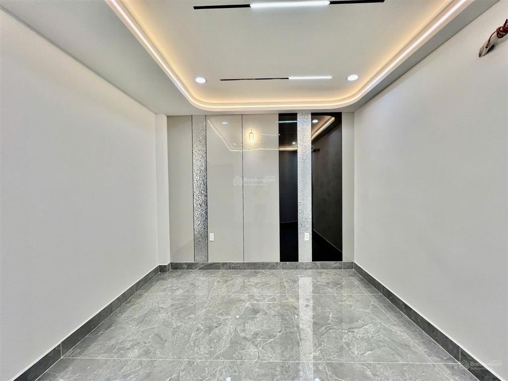 Bán nhà riêng tại lê văn quới, 50m2, giá cực chất, đường trước nhà 7m  cách mặt tiền lvq 50m