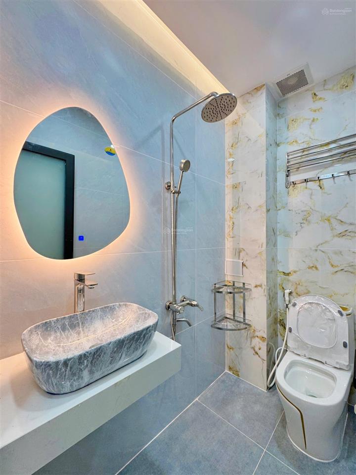 Bán nhà riêng tại bình thành, 51m2 (4,8m x 10,2m), 4pn, 5wc, 3 tầng, nguyễn thị tú và ngã tư gò mây