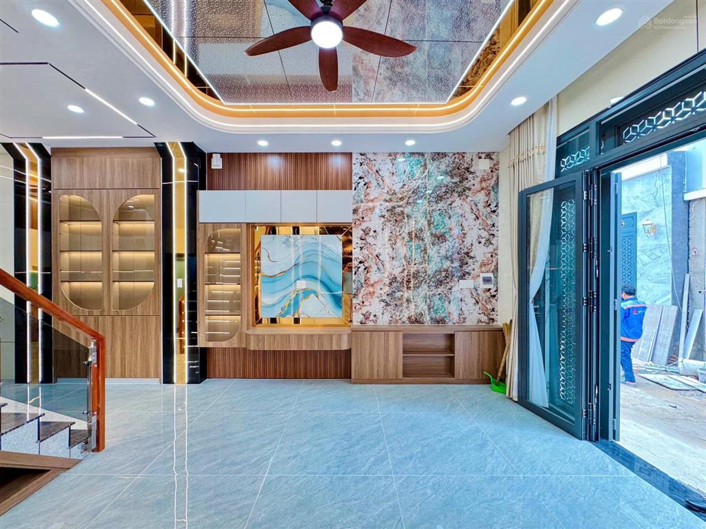 Bán nhà riêng tại bình thành, 51m2 (4,8m x 10,2m), 4pn, 5wc, 3 tầng, nguyễn thị tú và ngã tư gò mây
