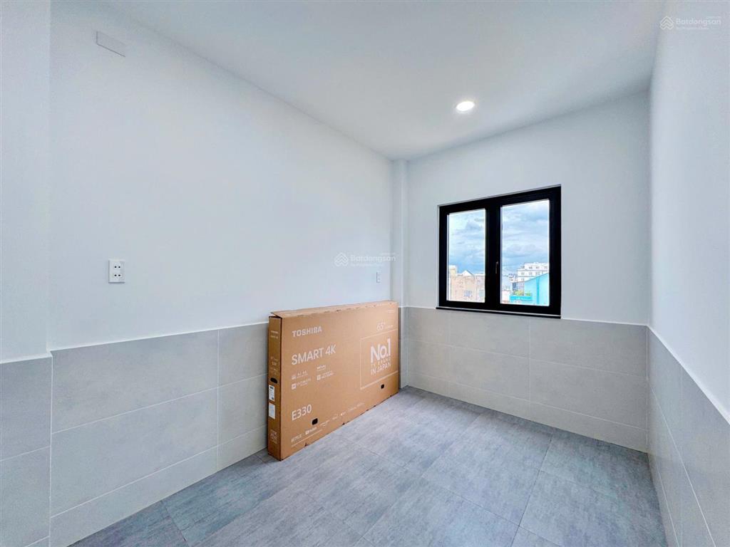 Khu đồng bộ trục đường lê văn quới thông ra hương lộ 2  52m2  đường nhựa 7m  vị trí trung tâm