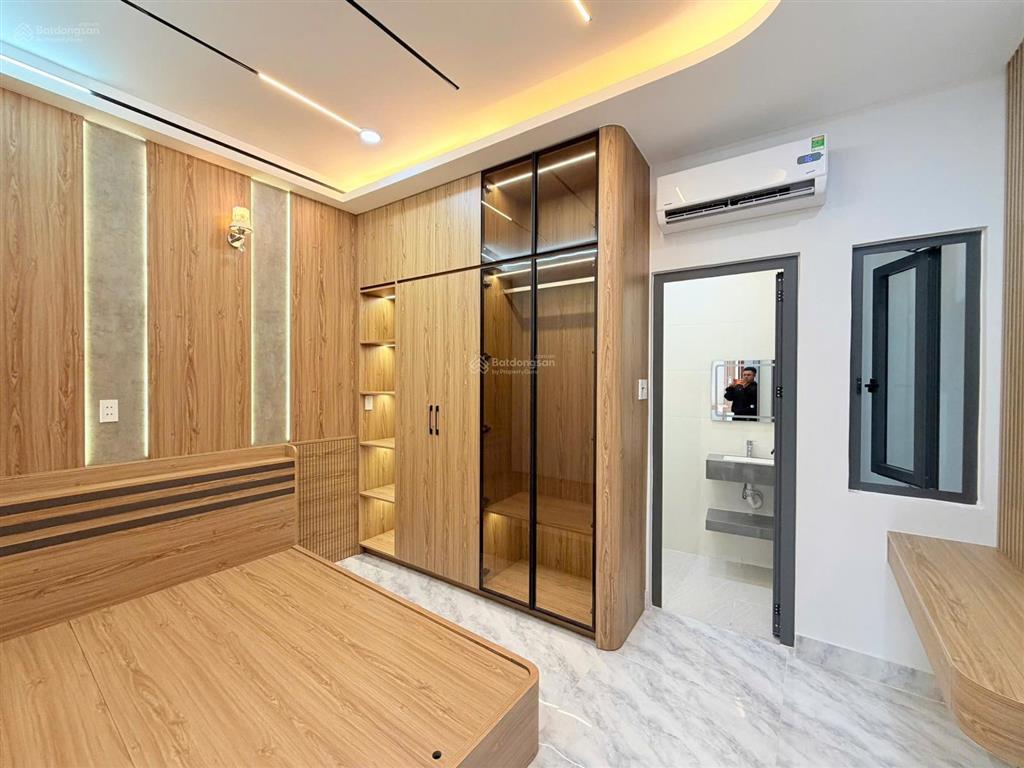 Nhà bán giáp tân phú, quận 6  vị trí đường đình nghi xuân  full nội thất chỉ cần xách vali vào ở
