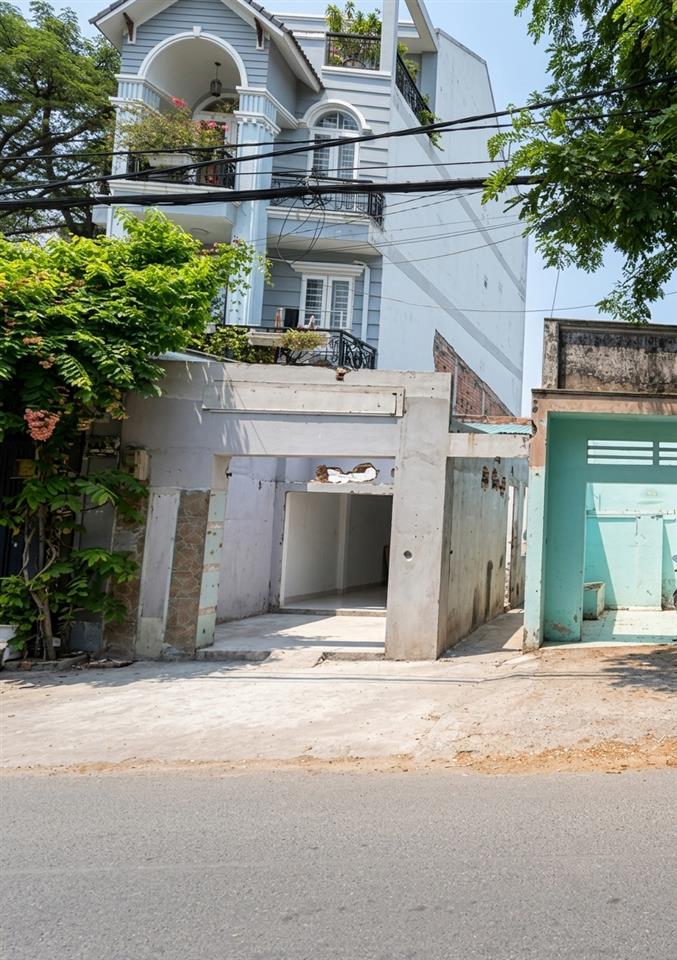 [D2601*] Đất mặt tiền 7.4m xây CHDV sát Emart Phan Huy Ích. Giá 20.x tỷ 🚀