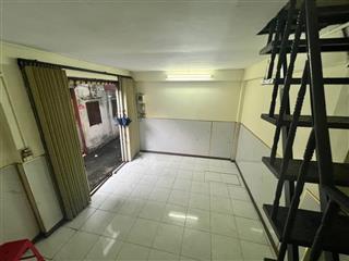 [D5896*] Sổ vuông A4, 2T cạnh chợ Xóm Mới - Giá 2.x tỷ