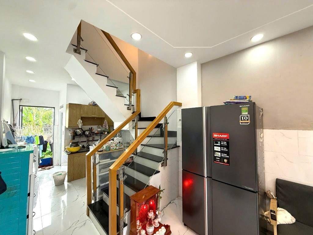 [D2914] Nhà mới ở ngay cạnh Cầu Bến Phân, Thống Nhất - Giá 3.x tỷ