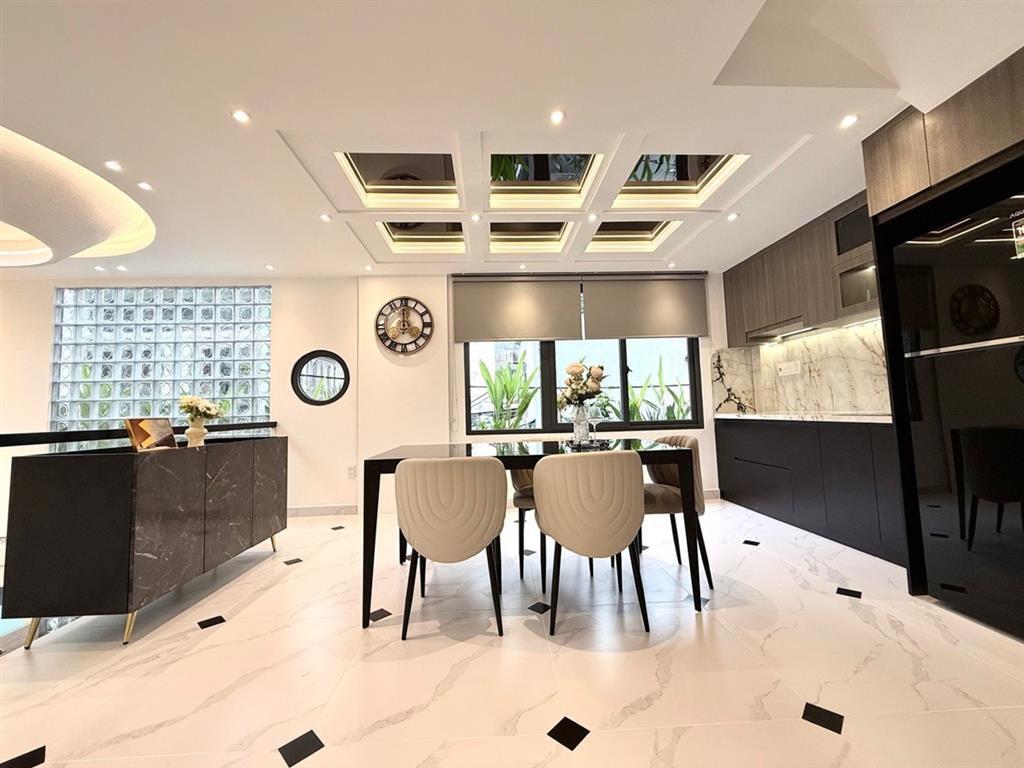 [D2926] Nhà 5T vuông vức Full Nội Thất gần Chợ Xóm Mới - 7.x Tỷ