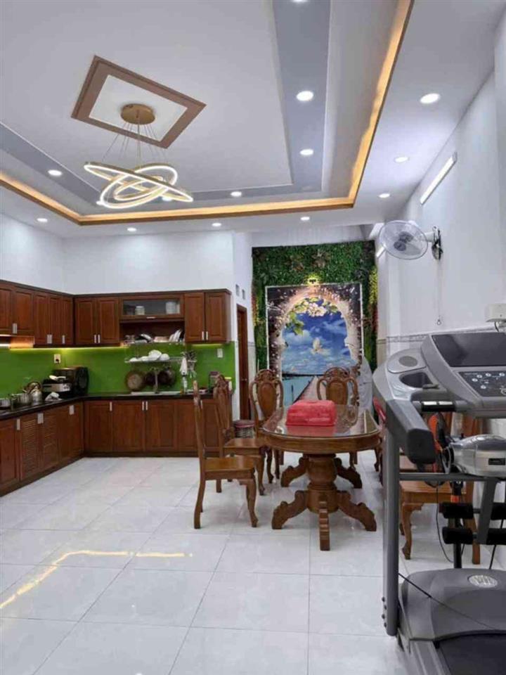 D3015  Nhà 4T ô tô ngủ trong nhà cạnh Emart Phan Huy Ích, 9.x tỷ