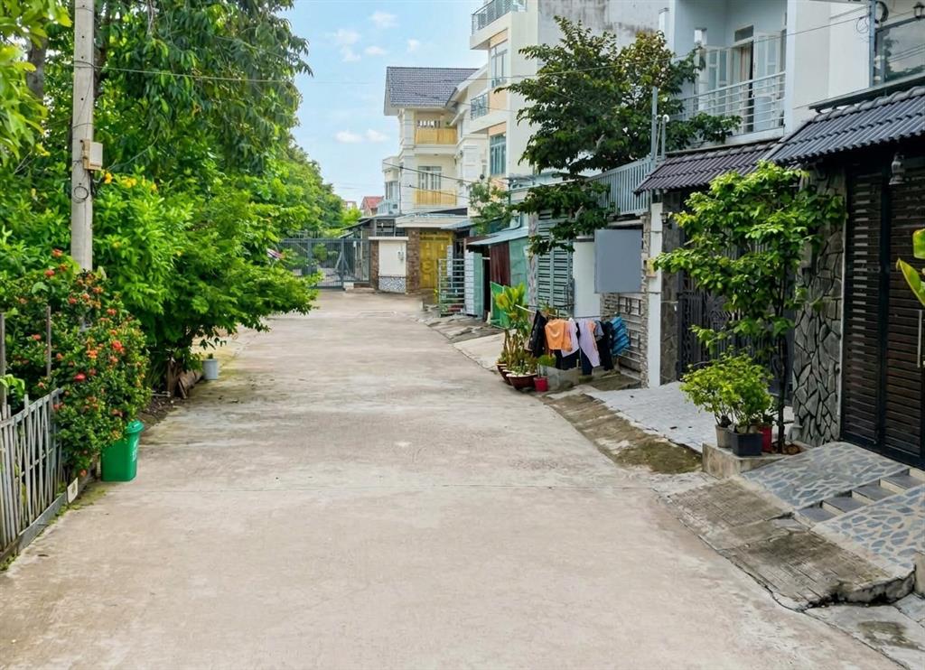 D3062 Lô góc Hẻm Ôtô né cạnh Cao đẳng Điện lực Thạnh Xuân, 5.x tỷ