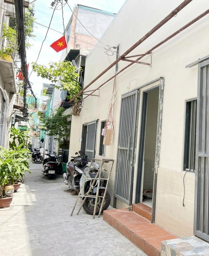 [D3068*] Bán nhà cạnh Gigamall Đường  18 Hiệp Bình 4.x tỷ