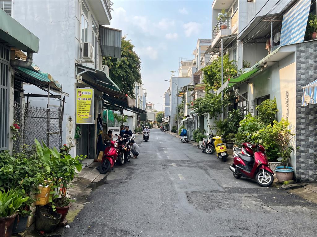D3180 ⚡️ Bán Nhà Mặt tiền Diên Hồng Nở Hậu Chỉ 10.x Tỷ