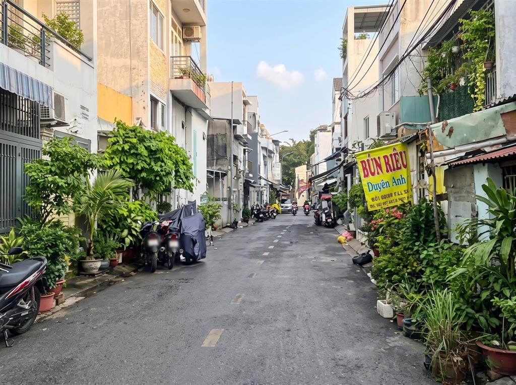 D3180 ⚡️ Bán Nhà Mặt tiền Diên Hồng Nở Hậu Chỉ 10.x Tỷ