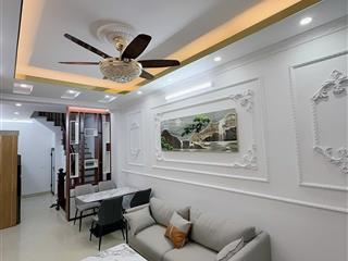 Nhà 35m2*5t*3pn full nội thất, ngõ ô tô lùi gần ngô thì nhậm, giá chào 8.1 tỷ, 0989 493 ***