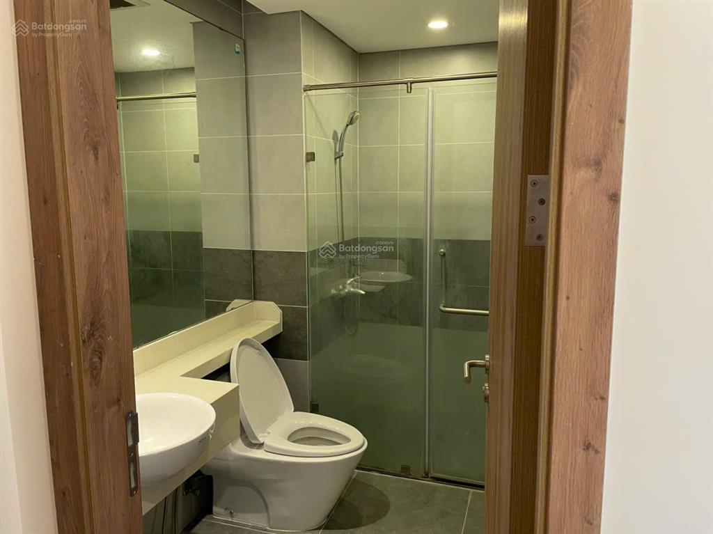 Hoa hậu sky oasis 2 phòng ngủ hướng đông nam view hồ cực đẹp dành cho chủ nhân thiết kế mới