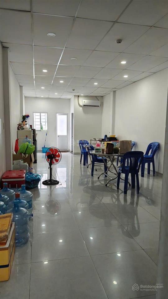 Cho thuê tòa nhà 1000m², 1 hầm, 6 tầng, thang máy, hệ thống pccc đạt tiêu chuẩn