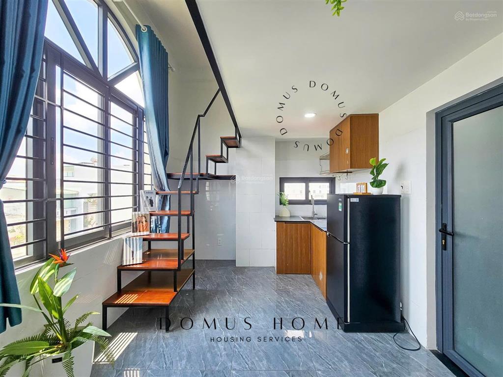 Cho thuê căn duplex cửa sổ  ban công sẵn máy giặt riêng từng phòng  gần lotte mart